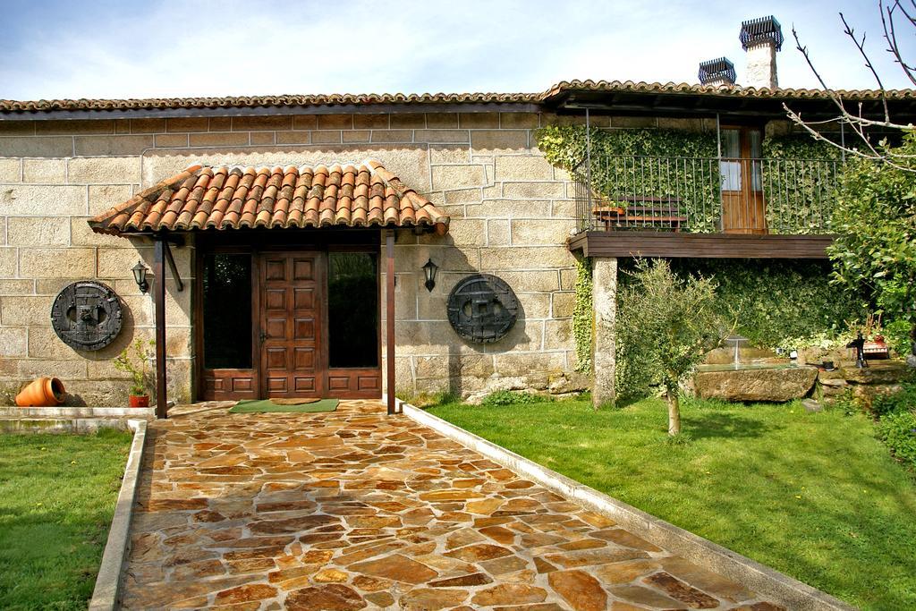 Gasthaus Casal De Drados Exterior foto